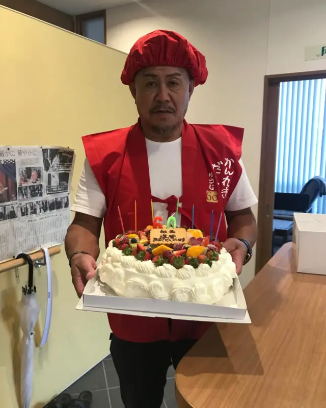 社長還暦おめでとうございます🎊㊗️
いつも私たち社員一人ひとりに寄り添う温かいご指導に感謝しています。これからも健康第一でよろしくお願いします！！😁

#還暦#高崎#電気屋#電気工事#電気工事士#社員募集中